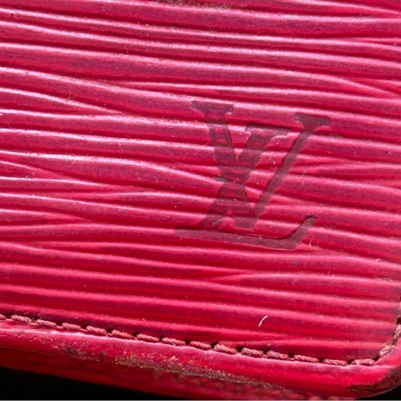 Louis Vuitton Epi leather French bifold wallet - Picture 3 of 11